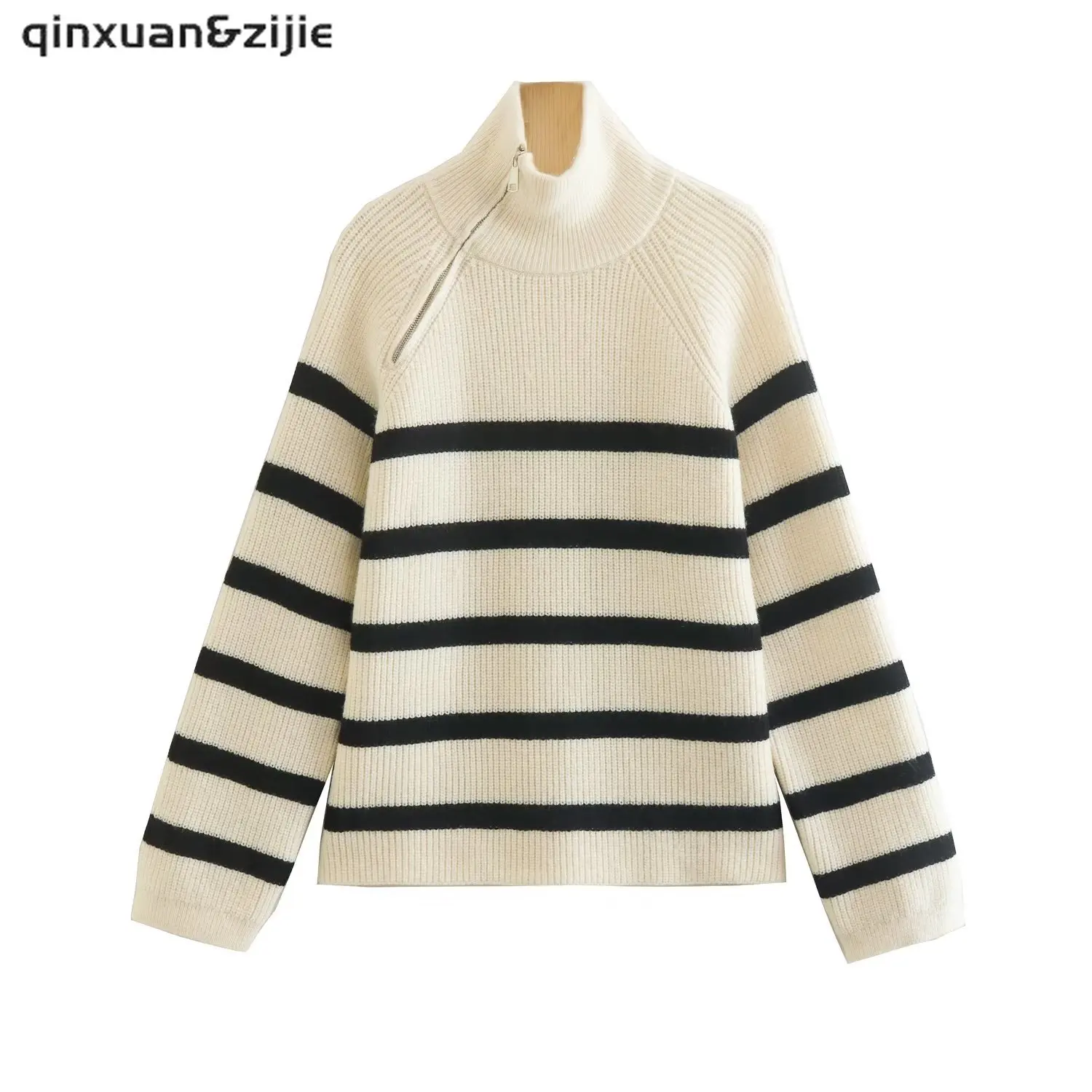Q&Z Casual Zip Turtleneck Striped Knitted Sweater Women 2022 Loose Thermal Long Sleeve Pullovers Female Korean Lazy Jumper Tops 
Q&Z Casual Zip Turtleneck Striped Knitted Sweater Women 2022 Loose Thermal Long Sleeve Pullovers Female Korean Lazy Jumper Tops