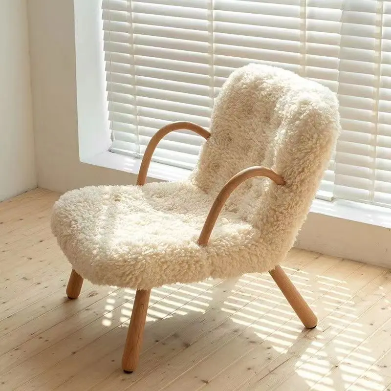 Стулья для гостиной, бархатный диван из ягненка, кресло, мебель для дома, современные диваны для гостиной, роскошный стул
Стулья для гостиной, бархатный диван из ягненка, кресло, мебель для дома, современные диваны для гостиной, роскошный стул