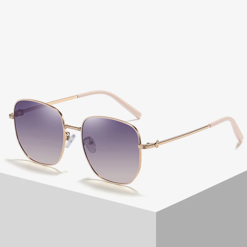 Очки солнцезащитные GUZTAG женские ультралегкие, классические винтажные Поляризационные солнечные очки из нержавеющей стали, с УФ-защитой 400, для вождения и путешествий, G0739
Очки солнцезащитные GUZTAG женские ультралегкие, классические винтажные Поляризационные солнечные очки из нержавеющей стали, с УФ-защитой 400, для вождения и путешествий, G0739