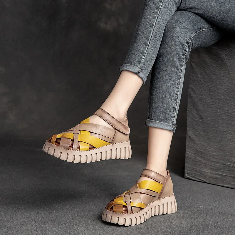 New Sandals Summer 2022 Weave Cow Leather Roman Style Platform Shoes Women Fashion Mixed Colors Sandals
New Sandals Summer 2022 Weave Cow Leather Roman Style Platform Shoes Women Fashion Mixed Colors Sandals