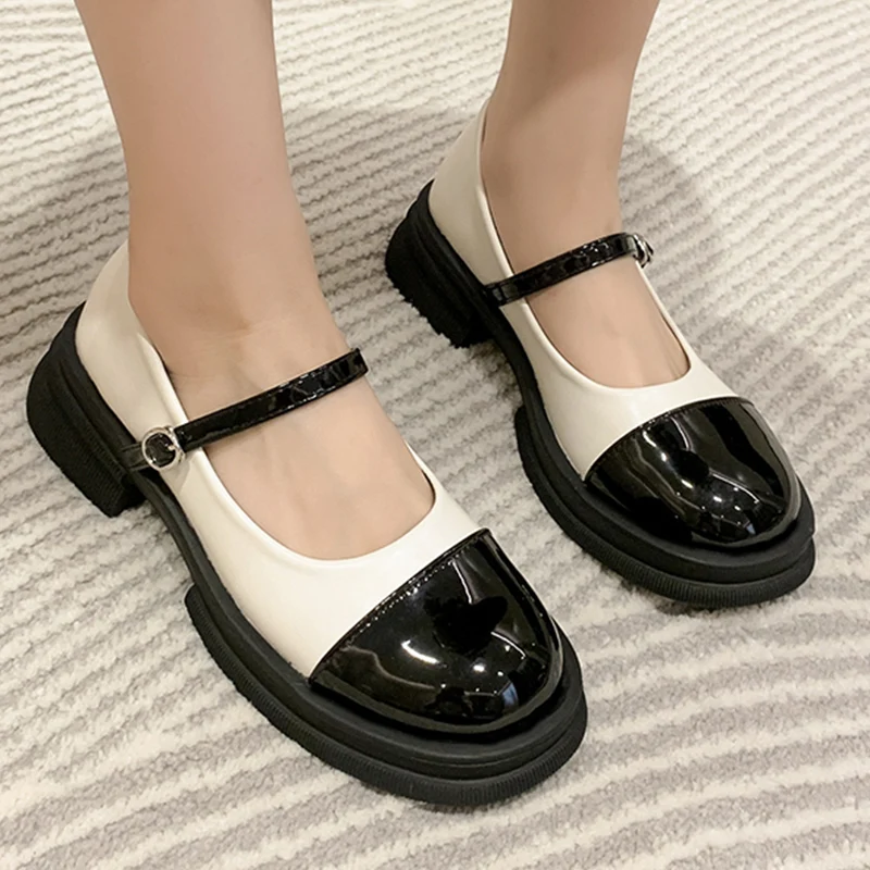 Thick Women Sandals Spring Summer Flats Lolita Shoes 2022 New Trends Designer Mary Jane Mujer Zapatos Chunky Casual Women Shoes
Thick Women Sandals Spring Summer Flats Lolita Shoes 2022 New Trends Designer Mary Jane Mujer Zapatos Chunky Casual Women Shoes