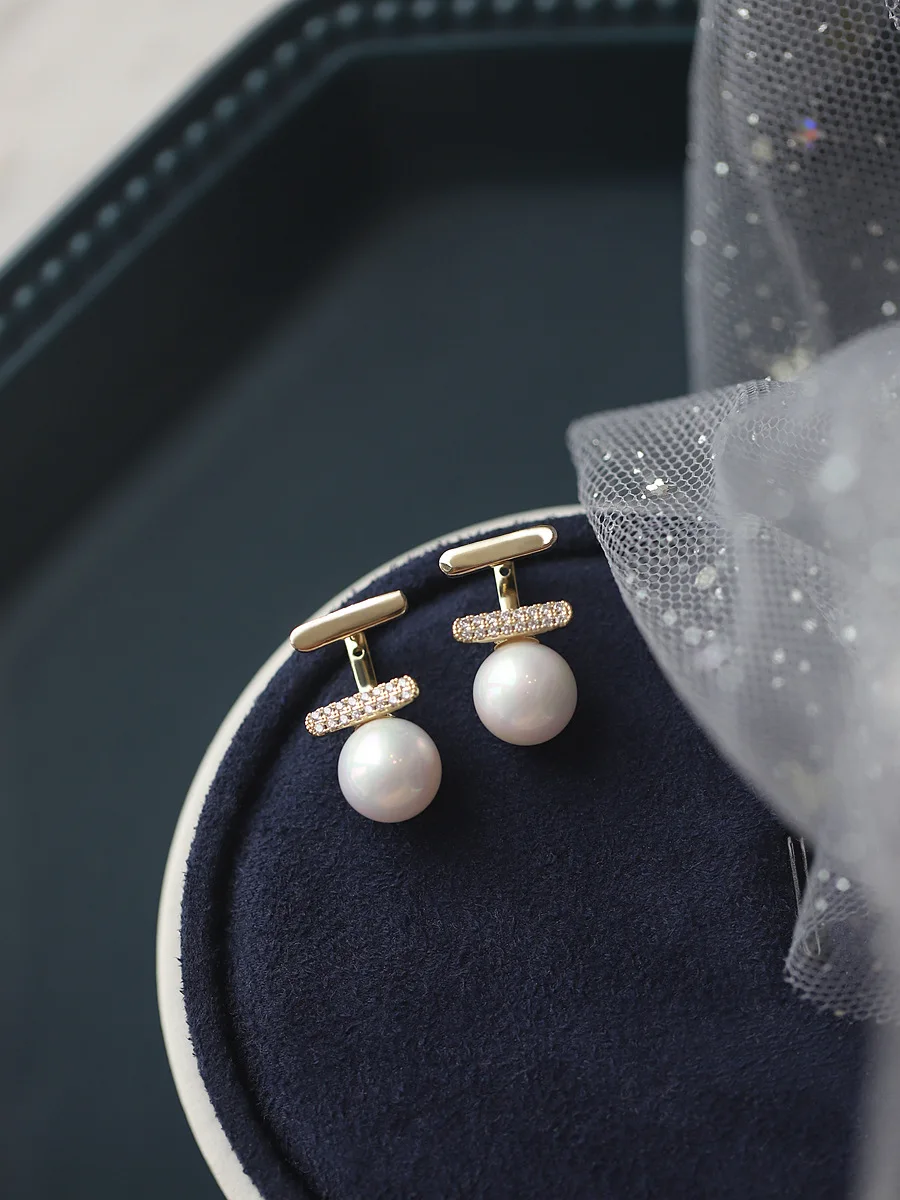 Серьги из серебра S925 пробы, жемчуг, ракушка, жемчуг, женский, высококачественный светильник, роскошный, простой и маленький дизайн, украшени...
Серьги из серебра S925 пробы, жемчуг, ракушка, жемчуг, женский, высококачественный светильник, роскошный, простой и маленький дизайн, украшени...