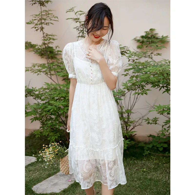 Heavy Silk Embroidery + Heavy Mulberry Silk Suspender Dress 2023 New Temperament Waist French Dress Long Lace Silk Dress
Heavy Silk Embroidery + Heavy Mulberry Silk Suspender Dress 2023 New Temperament Waist French Dress Long Lace Silk Dress