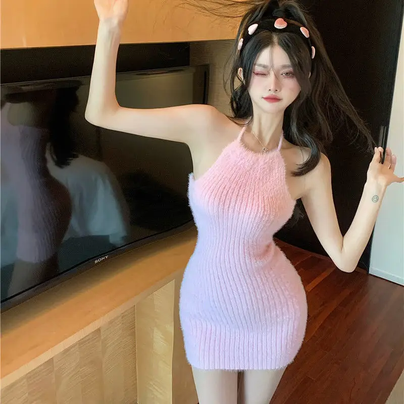 Fashion Sexy Hollow Out Backless Halter Dresses Women Sleeveless Solid Bodycon Mini Dress Street Club Party Sheath Dress J397
Fashion Sexy Hollow Out Backless Halter Dresses Women Sleeveless Solid Bodycon Mini Dress Street Club Party Sheath Dress J397