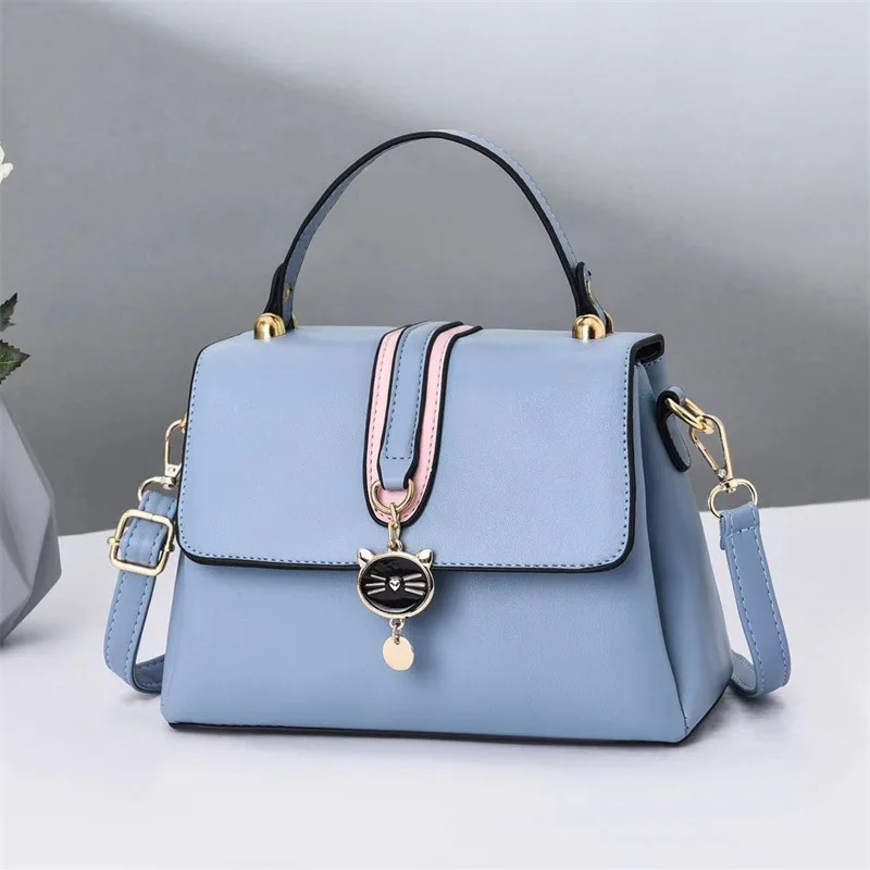 2022 New Fashion Women's Buckle Small Square Bag All-match Elegant Hand-held One-shoulder Messenger Bag Women's Simple
2022 New Fashion Women's Buckle Small Square Bag All-match Elegant Hand-held One-shoulder Messenger Bag Women's Simple