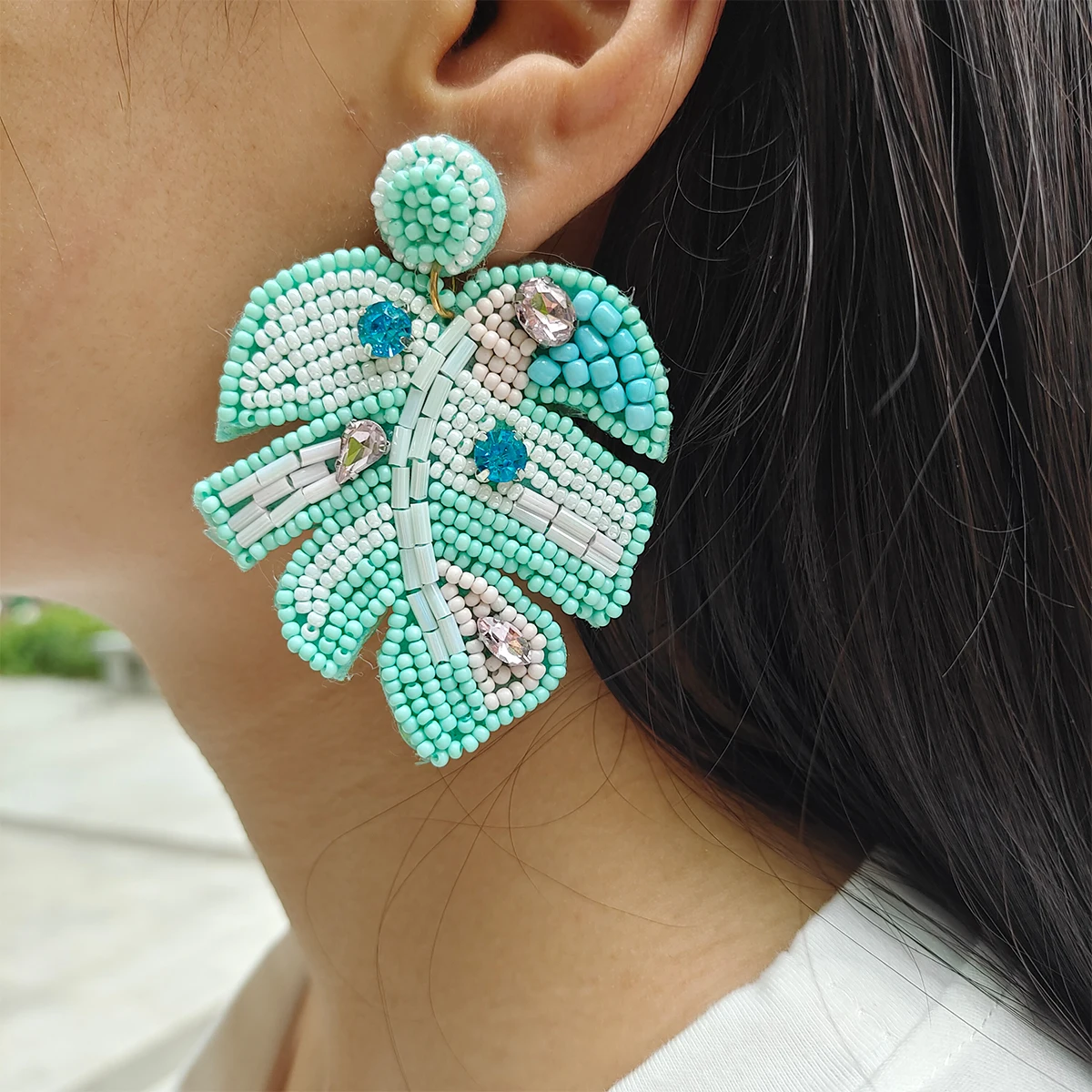 Серьги Dvacaman в виде пальмовых листьев, богемные эффектные висячие серьги ручной работы из бисера для женщин, высококачественные плетеные юв... 
Серьги Dvacaman в виде пальмовых листьев, богемные эффектные висячие серьги ручной работы из бисера для женщин, высококачественные плетеные юв...