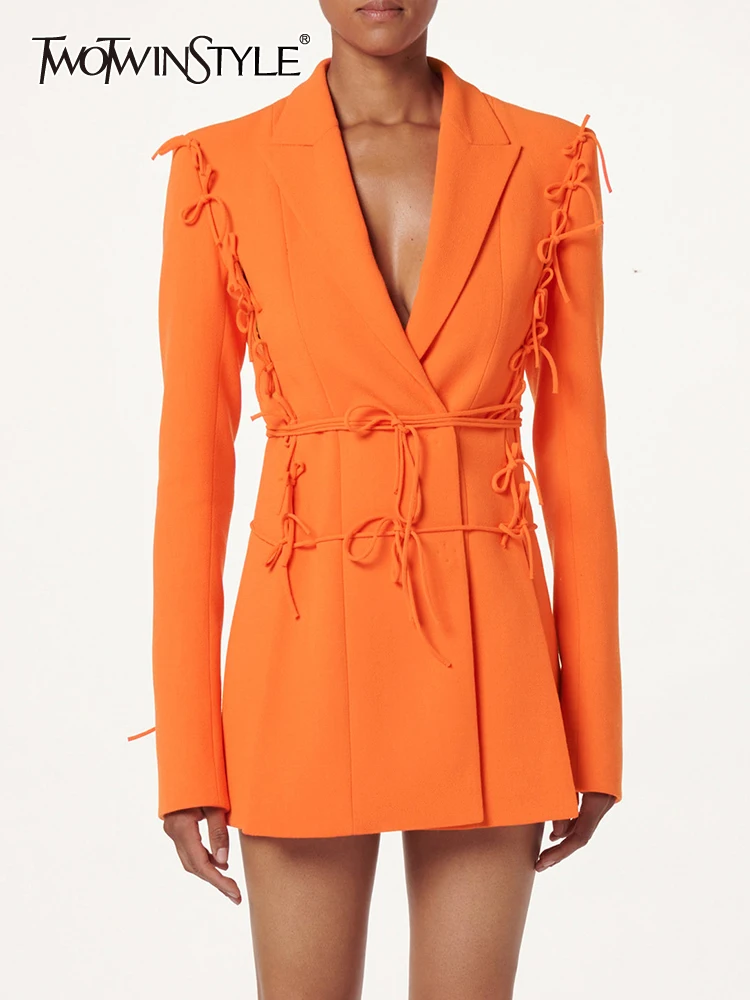 TWOTWINSTYLE Patchwork Lace Up Solid Blazers For Women Notched Collar Long Sleeve Hollow Out Slimming Blazer Female Fashion New
TWOTWINSTYLE Patchwork Lace Up Solid Blazers For Women Notched Collar Long Sleeve Hollow Out Slimming Blazer Female Fashion New