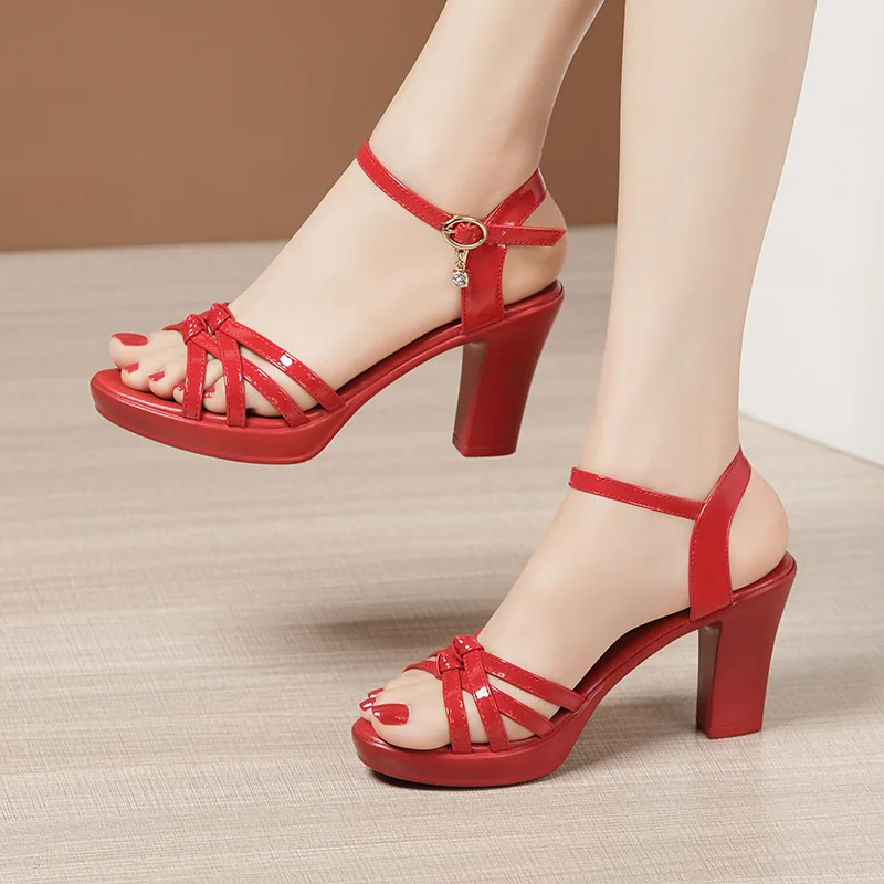 Small Size 32-43 Soft Leather Block High Heels Sandals Women Summer 2023 Elegant Thick Platform Shoes Beach Office Mom Sandals
Small Size 32-43 Soft Leather Block High Heels Sandals Women Summer 2023 Elegant Thick Platform Shoes Beach Office Mom Sandals