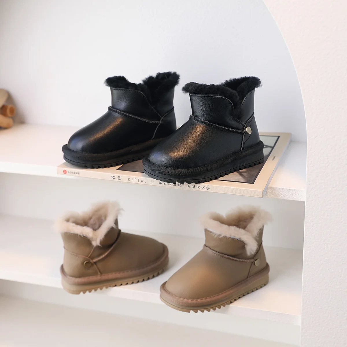 Big Size Eu 22-37 Winter 2022 New Children's Suede Snow Boots Black Khaki Kids Short Boots Hot Fashion
Big Size Eu 22-37 Winter 2022 New Children's Suede Snow Boots Black Khaki Kids Short Boots Hot Fashion