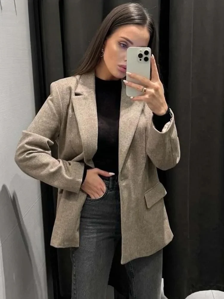 TRAF Women Herringbone Twill Straight Blazer Lapel Long Sleeves Blazer Jacket Autumn New Single-breasted Wool Blend Blazer Coat
TRAF Women Herringbone Twill Straight Blazer Lapel Long Sleeves Blazer Jacket Autumn New Single-breasted Wool Blend Blazer Coat