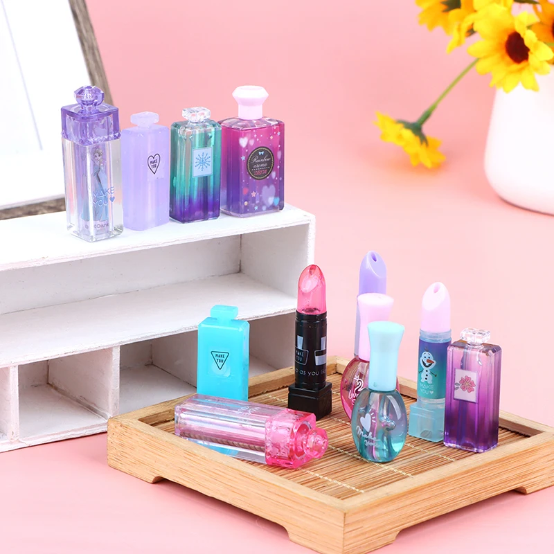 12Pcs 1:6 Dollhouse Miniature Perfume Lipstick Nail Polish Makeups Simulated Cosmetics Model Kids Pretend Play Toys Accessories
12Pcs 1:6 Dollhouse Miniature Perfume Lipstick Nail Polish Makeups Simulated Cosmetics Model Kids Pretend Play Toys Accessories