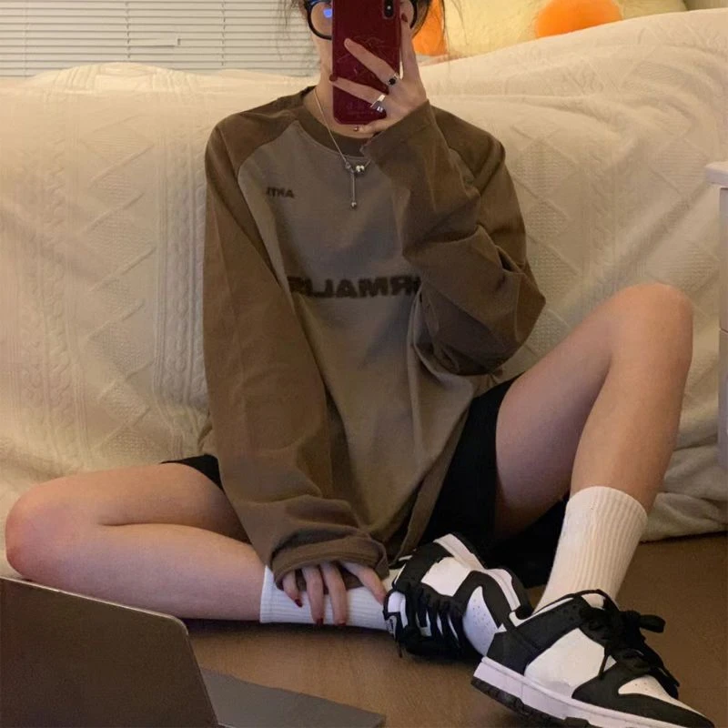 Letter Contrast Color Preppy Style Hoodies Women Y2k Loose American Tshirts Retro Patchwork Camisetas O-Neck Raglan Sleeve Tees
Letter Contrast Color Preppy Style Hoodies Women Y2k Loose American Tshirts Retro Patchwork Camisetas O-Neck Raglan Sleeve Tees