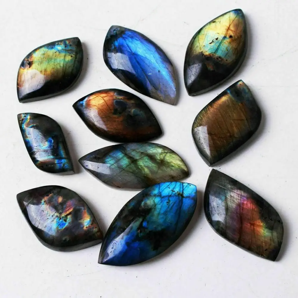 Decoration Craft Irregular Shape DIY Accessory Mineral Specimen Healing Stone Moonstone Pendants Natural Labradorite
Decoration Craft Irregular Shape DIY Accessory Mineral Specimen Healing Stone Moonstone Pendants Natural Labradorite