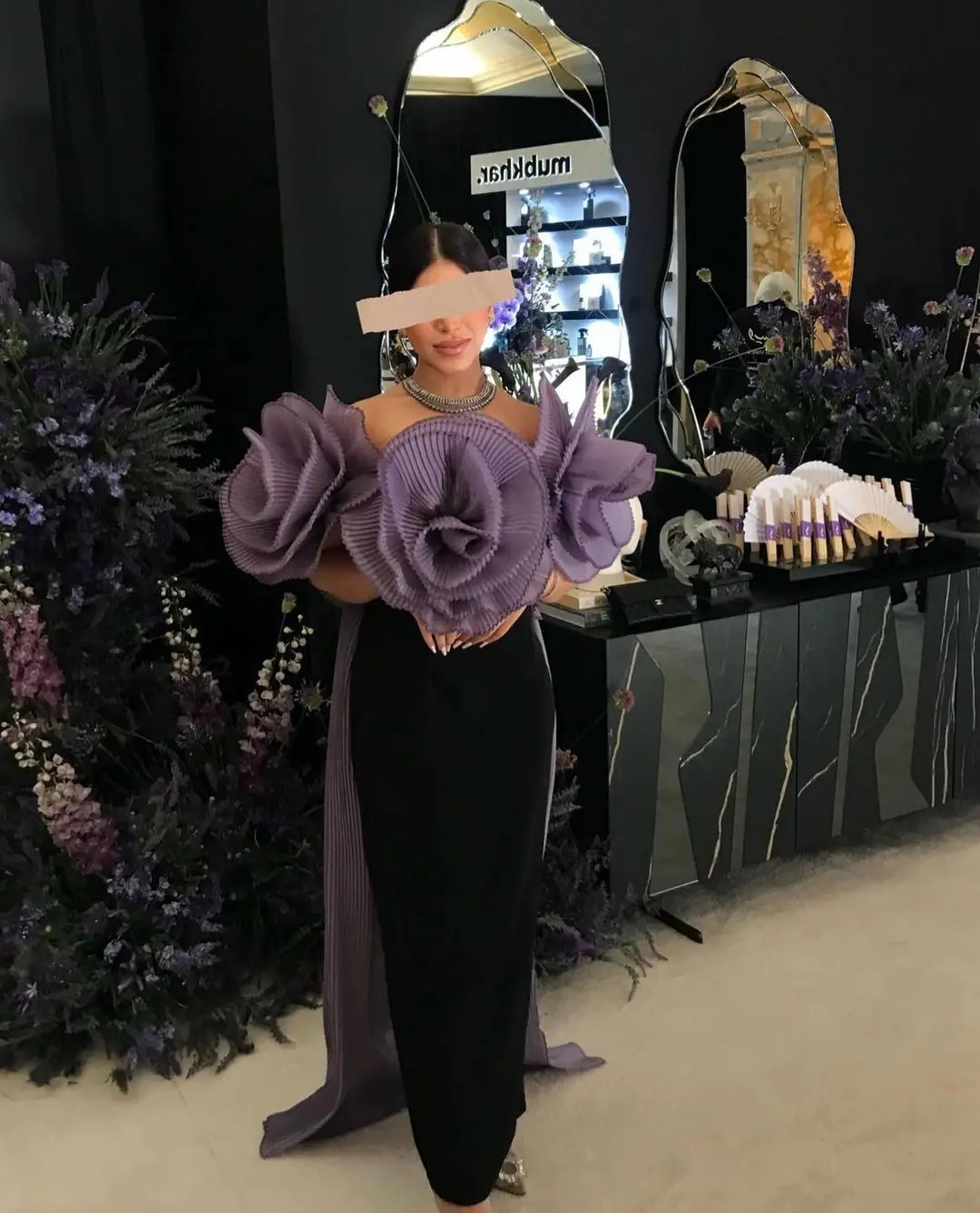 Mermaid Black Satin Prom Dresses Ruffles Rose Floor Length Saudi Arabia Women's Formal Occasion Dress Evening Dress
Mermaid Black Satin Prom Dresses Ruffles Rose Floor Length Saudi Arabia Women's Formal Occasion Dress Evening Dress