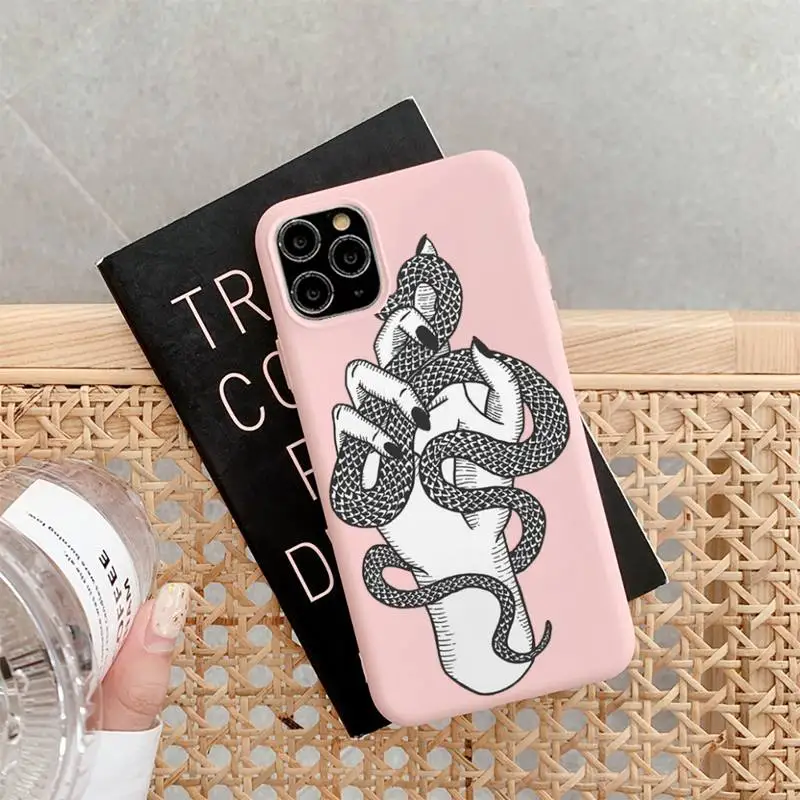 Hand Snake Flower Snake Painting Phone Case for iPhone 11 12 13 Mini Pro Xs Max 8 7 6 6S Plus X XR Solid Candy Color Case
Hand Snake Flower Snake Painting Phone Case for iPhone 11 12 13 Mini Pro Xs Max 8 7 6 6S Plus X XR Solid Candy Color Case