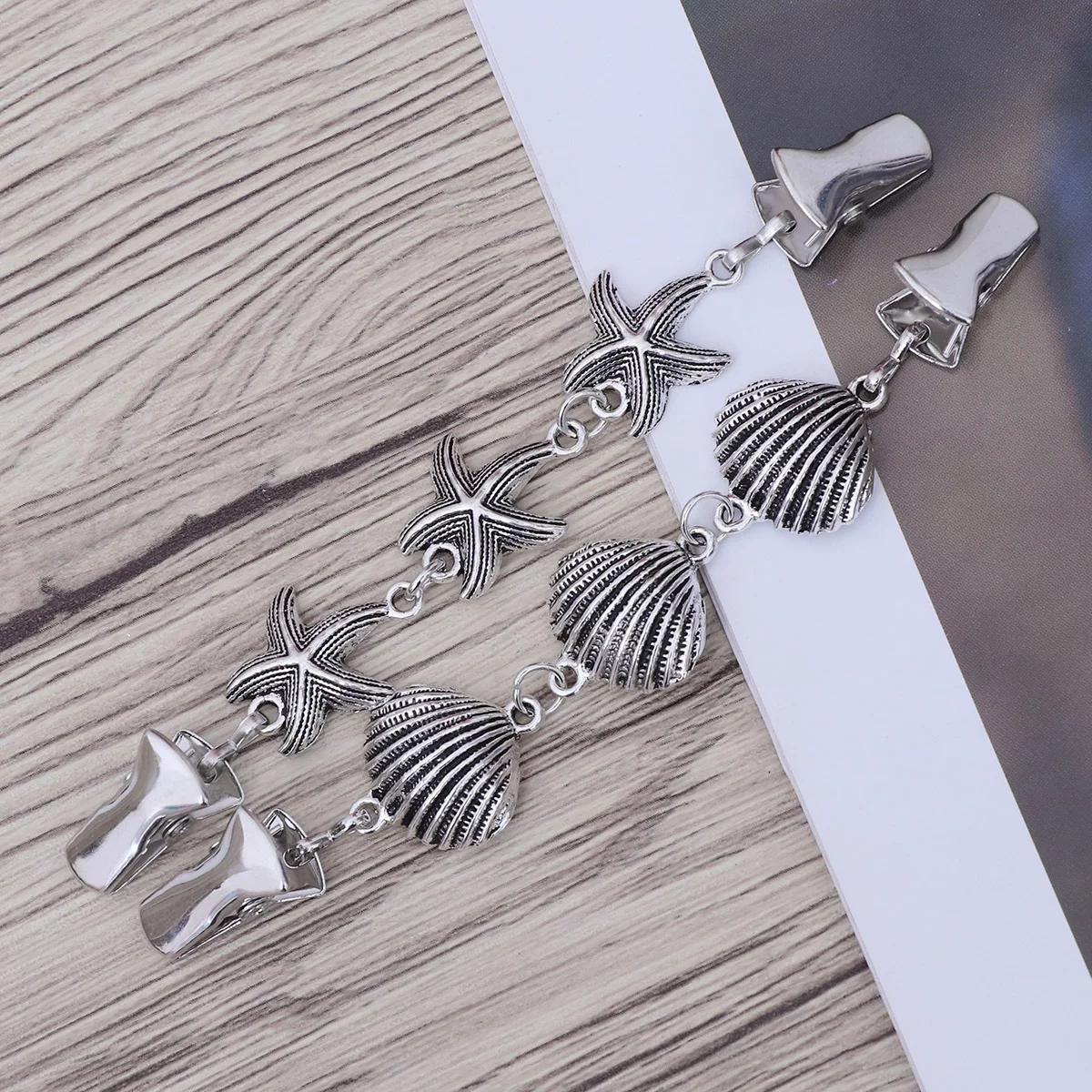Clips Sweater Clip Cardigan Cinch Dressclasppins Shirt Brooch Women Shawl Clothing Or Pin Cloak Together Holdgirls Brooches
Clips Sweater Clip Cardigan Cinch Dressclasppins Shirt Brooch Women Shawl Clothing Or Pin Cloak Together Holdgirls Brooches