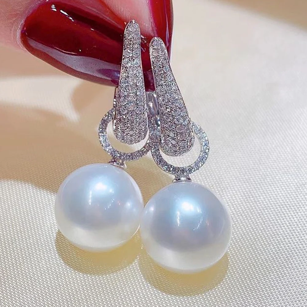 2022 Temperament Elegant Simulated Pearl Dangle Earrings for Women Simple Stylish Design Delicate Accessories Fashion Jewelry
2022 Temperament Elegant Simulated Pearl Dangle Earrings for Women Simple Stylish Design Delicate Accessories Fashion Jewelry
