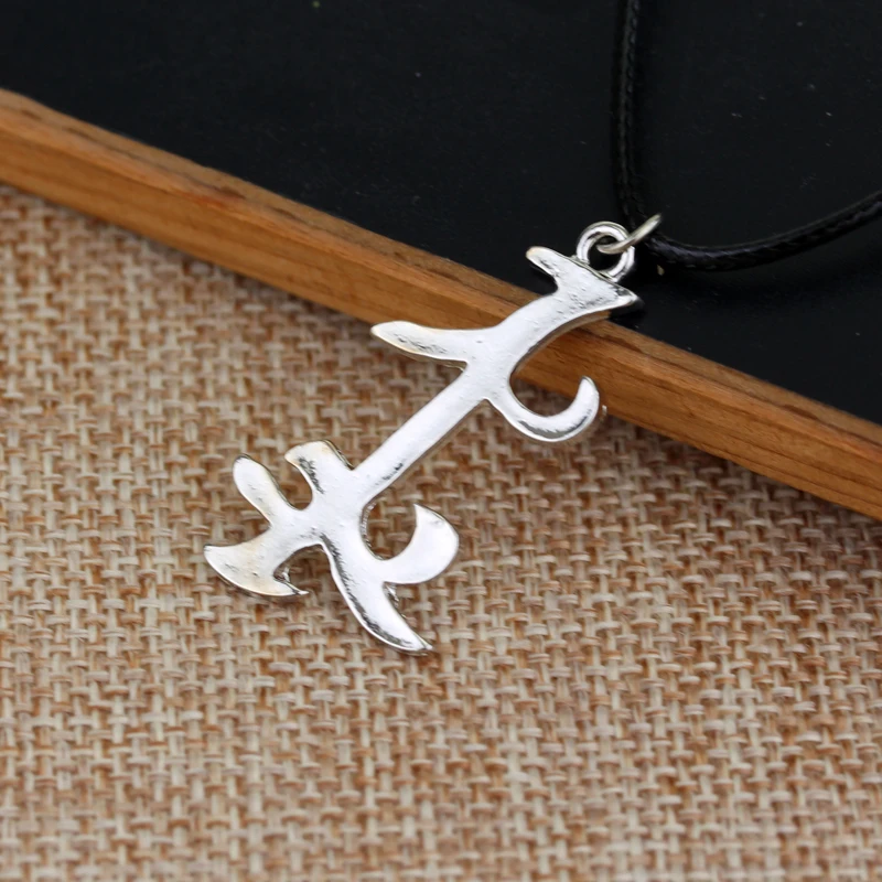 The Bones Of The City Of Deadly Instrument Model Pendant Fashion Necklace High Quality Gift Movie Jewelry Accessories For Friend
The Bones Of The City Of Deadly Instrument Model Pendant Fashion Necklace High Quality Gift Movie Jewelry Accessories For Friend
