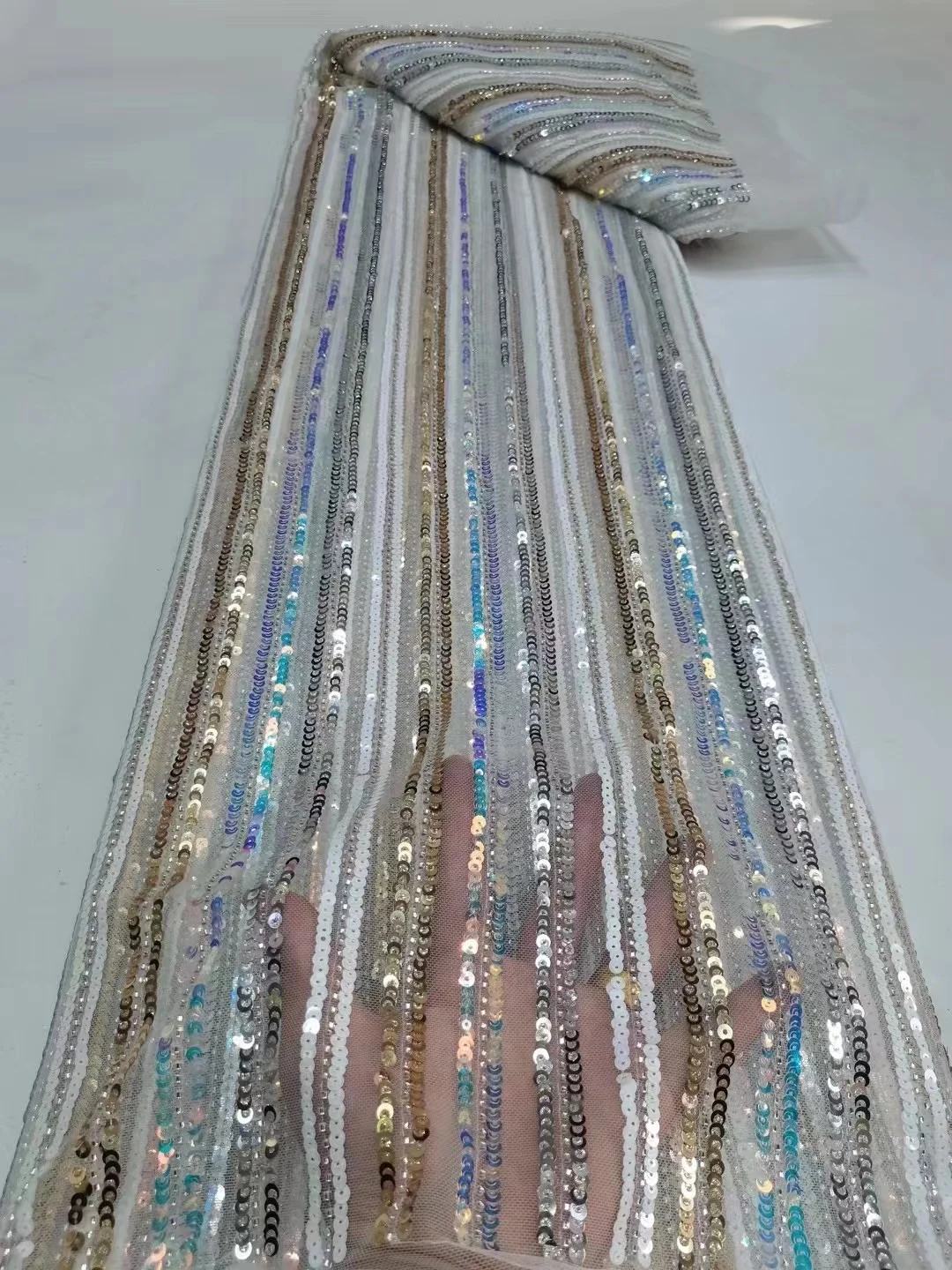 New Arrival multicolor Handmade Sequins Lace High Quality African Tulle 5 Yards Fabric Embroidery Lace For Wedding Dress Sew
New Arrival multicolor Handmade Sequins Lace High Quality African Tulle 5 Yards Fabric Embroidery Lace For Wedding Dress Sew