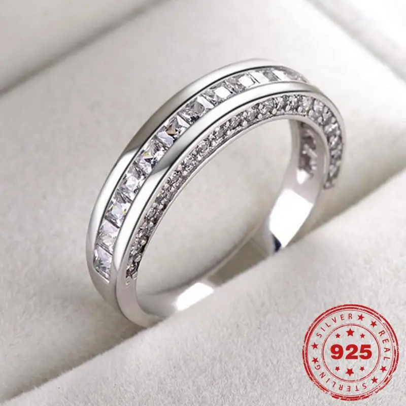 HOYON 925 Silver Color Jewelry 1.5 Carats Ring for Women Luxury Natural Freshwater Sonte Peridot Anillos De Wedding Ring Box
HOYON 925 Silver Color Jewelry 1.5 Carats Ring for Women Luxury Natural Freshwater Sonte Peridot Anillos De Wedding Ring Box