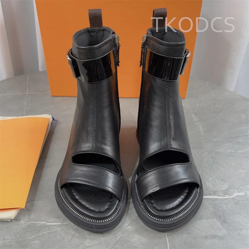 High Quality New Belt Buckle Short Boots Women Open Toe Sandals Casual Vacation Party High Heels Sandals Summer Cool Ankle Boots
High Quality New Belt Buckle Short Boots Women Open Toe Sandals Casual Vacation Party High Heels Sandals Summer Cool Ankle Boots