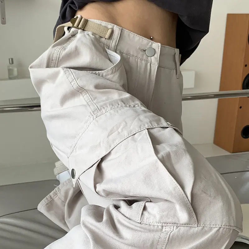2023 American Street Cargo Pants Women Simple Design Women Spring Straight High Waist Pants Retro Streetwear Women
2023 American Street Cargo Pants Women Simple Design Women Spring Straight High Waist Pants Retro Streetwear Women