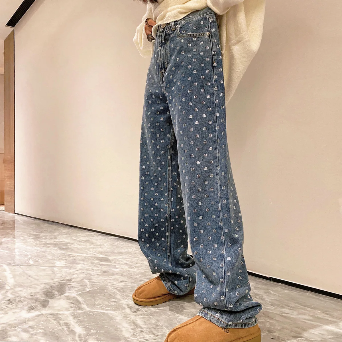 Spring Autumn Women's AW wang High Waist Jeans Straight Cylinder Wide Leg Casual Denim Trousers Y2K Pants
Spring Autumn Women's AW wang High Waist Jeans Straight Cylinder Wide Leg Casual Denim Trousers Y2K Pants