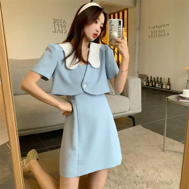 Korean Summer Blue Strap Dress Women Sexy Fairy Party Mini Dresses Casual Sweet Designer Fashion Dress 2022
Korean Summer Blue Strap Dress Women Sexy Fairy Party Mini Dresses Casual Sweet Designer Fashion Dress 2022