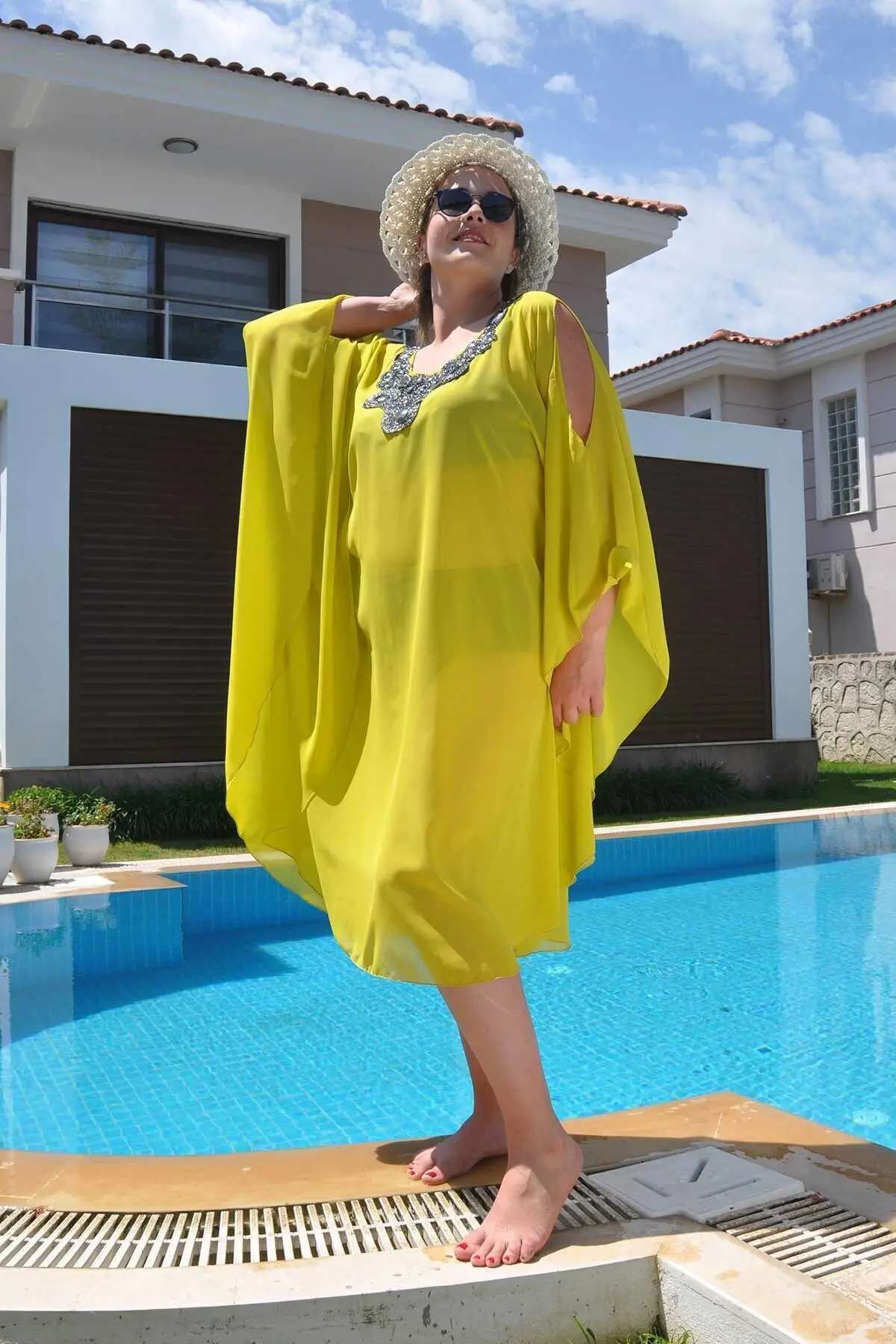 Women's Pareo Yellow Collar Detail Beach Dress Swimwear Cover Dress Sexy Tunic Suit Beachwear Female Beach Bikini Cover
Women's Pareo Yellow Collar Detail Beach Dress Swimwear Cover Dress Sexy Tunic Suit Beachwear Female Beach Bikini Cover