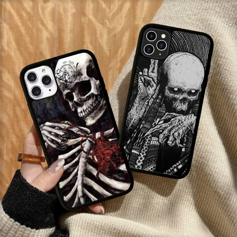 Gothic Fashion Skull Phone Case Silicone PC+TPU Case for iPhone 11 12 13 Pro Max 8 7 6 Plus X SE XR Hard Fundas
Gothic Fashion Skull Phone Case Silicone PC+TPU Case for iPhone 11 12 13 Pro Max 8 7 6 Plus X SE XR Hard Fundas