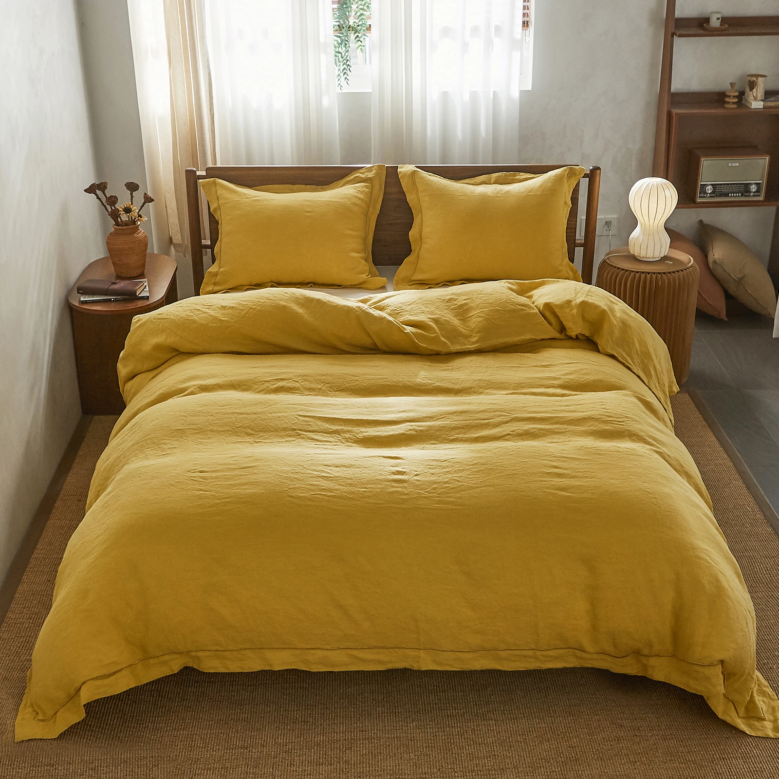 Simple&Opulence 100% Linen Duvet Cover Set with Embroidery Border Washed - 3 Pieces (1 Duvet Cover with 2 Pillow Shams)
Simple&Opulence 100% Linen Duvet Cover Set with Embroidery Border Washed - 3 Pieces (1 Duvet Cover with 2 Pillow Shams)