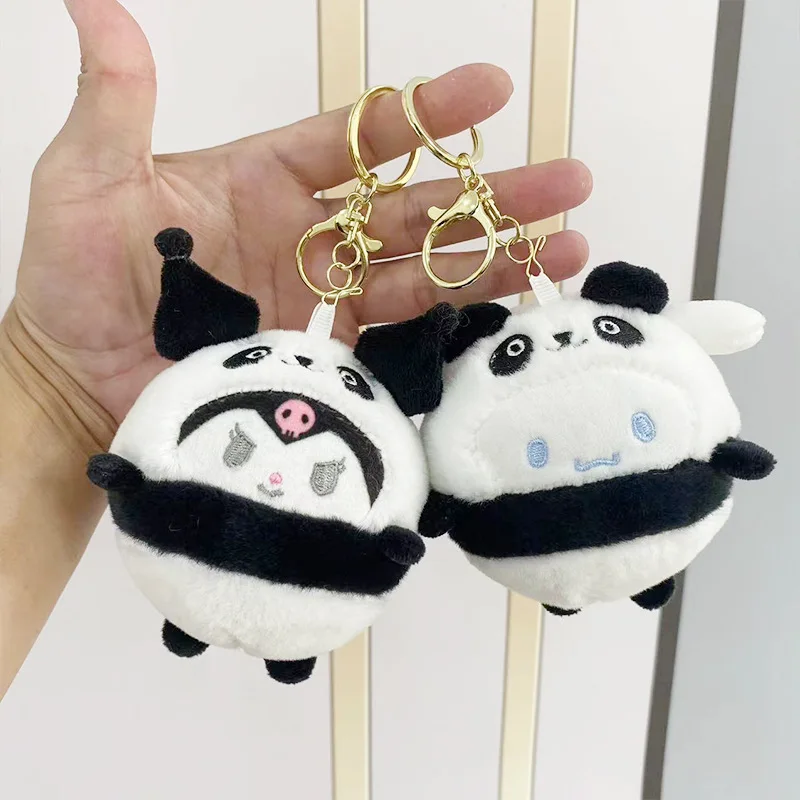 Плюшевая подвеска Sanrio в виде панды, украшенная перекрестной одеждой, мультяшная курица, коричная чашка, ручка, дамские пельмени, игрушка в подарок
Плюшевая подвеска Sanrio в виде панды, украшенная перекрестной одеждой, мультяшная курица, коричная чашка, ручка, дамские пельмени, игрушка в подарок