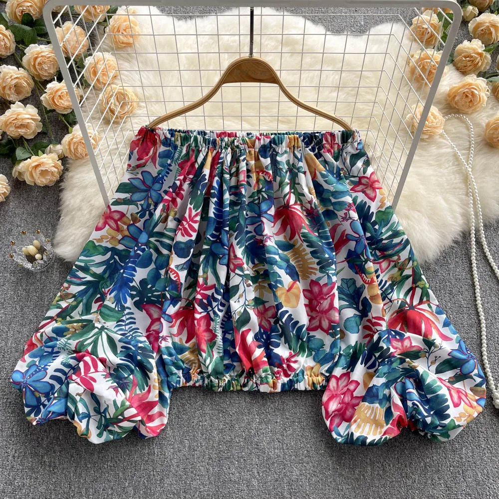2022 summer new sexy one-shoulder lazy style holiday floral French retro sweet western style chiffon shirt top women's tide
2022 summer new sexy one-shoulder lazy style holiday floral French retro sweet western style chiffon shirt top women's tide