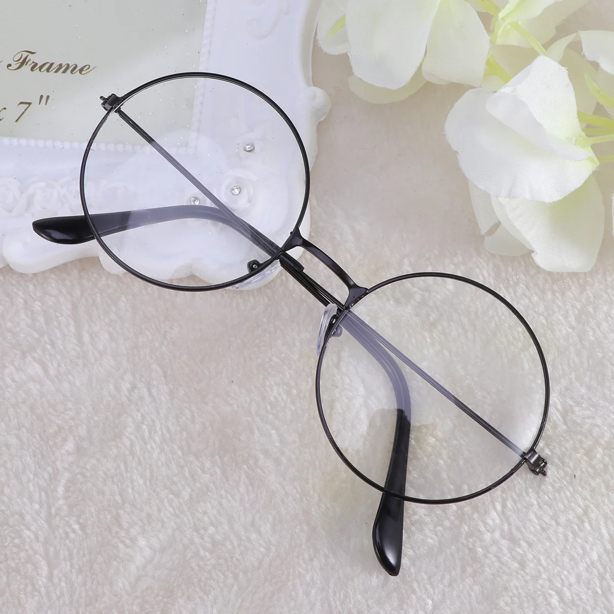 Glasses Round Clear Myopic Retro Lens Eyeglasses Metalvintage Santa Cosplay Claus Men Unisex Classic Style Boy Kids Girl Teens
Glasses Round Clear Myopic Retro Lens Eyeglasses Metalvintage Santa Cosplay Claus Men Unisex Classic Style Boy Kids Girl Teens