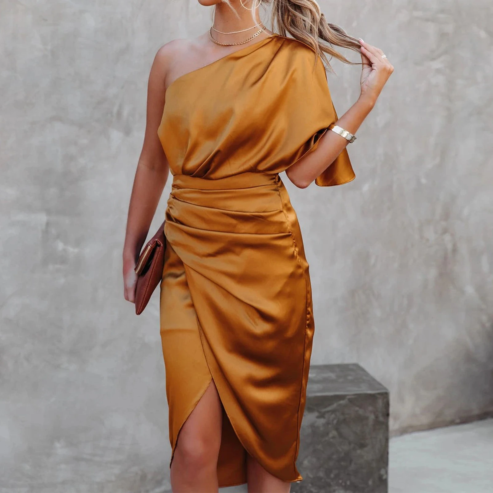 Elegant Diagonal Collar Dress Women Summer Sexy Satin Single Sleeve Dress Lady 2023 Solid Pleated Irregular Black Party Dresses
Elegant Diagonal Collar Dress Women Summer Sexy Satin Single Sleeve Dress Lady 2023 Solid Pleated Irregular Black Party Dresses