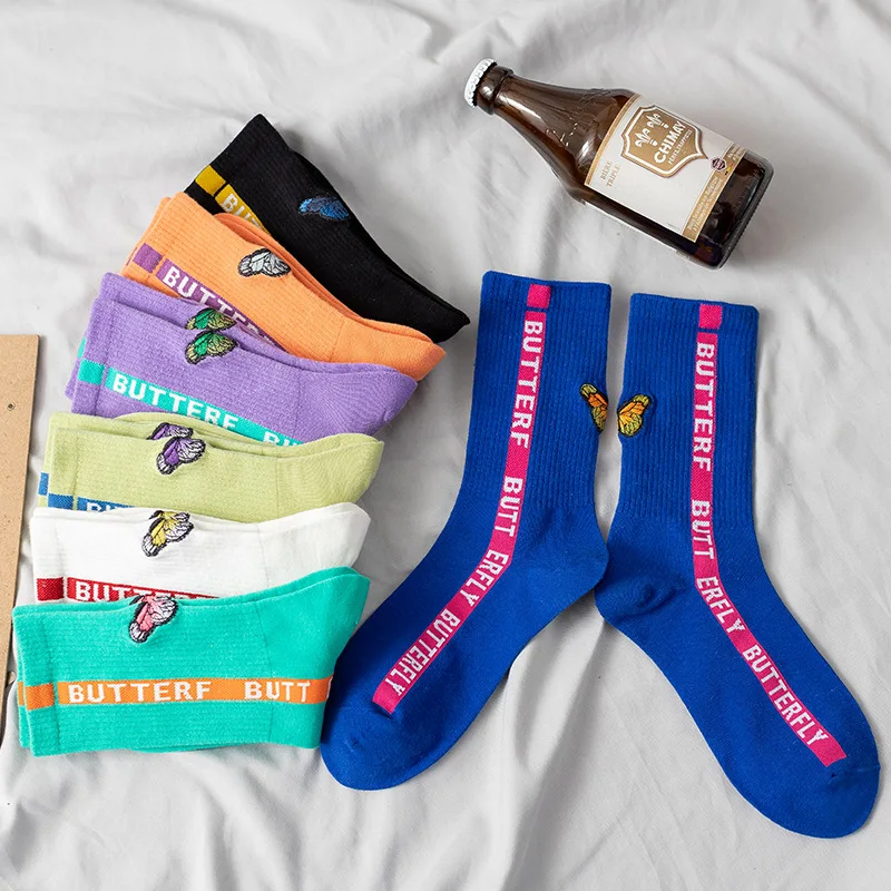 Women Fashion Long Tube Striped Letter Butterfly Socks Breathable Cotton Soft Sport Sock Girl Boy Street gyaru Socks calcetines
Women Fashion Long Tube Striped Letter Butterfly Socks Breathable Cotton Soft Sport Sock Girl Boy Street gyaru Socks calcetines