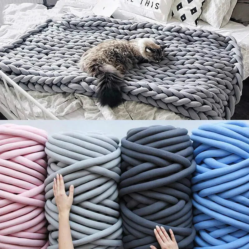 Hand-knitting with 500 grams of ultra-thick large yarn DIY arm knitting roving blanket spinning yarnHand-knitting withknitting y
Hand-knitting with 500 grams of ultra-thick large yarn DIY arm knitting roving blanket spinning yarnHand-knitting withknitting y