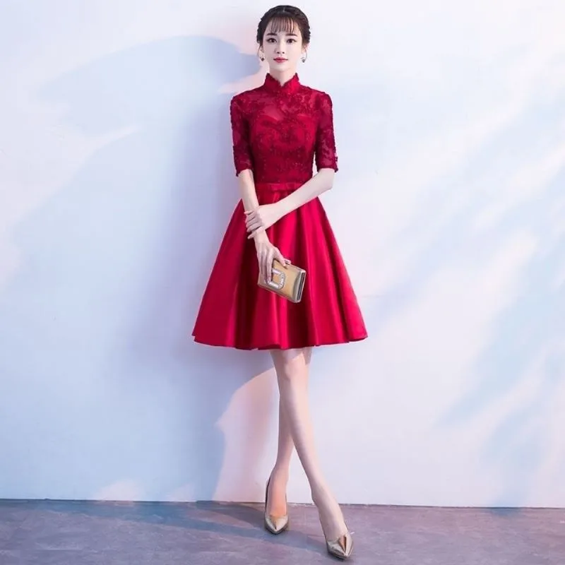 Chinese Style Toast Dress Bride Wedding Evening Women Lace Flower Bride Burgundy Cheongsam Elegant Bridesmaid Dresses Gown
Chinese Style Toast Dress Bride Wedding Evening Women Lace Flower Bride Burgundy Cheongsam Elegant Bridesmaid Dresses Gown
