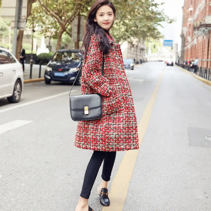 Woman Loose Jackets Fashion Plaid Print Autumn Woolen Coat Female Casual Coats Mujer Ladies Causal Streetwear Outerwear G283
Woman Loose Jackets Fashion Plaid Print Autumn Woolen Coat Female Casual Coats Mujer Ladies Causal Streetwear Outerwear G283