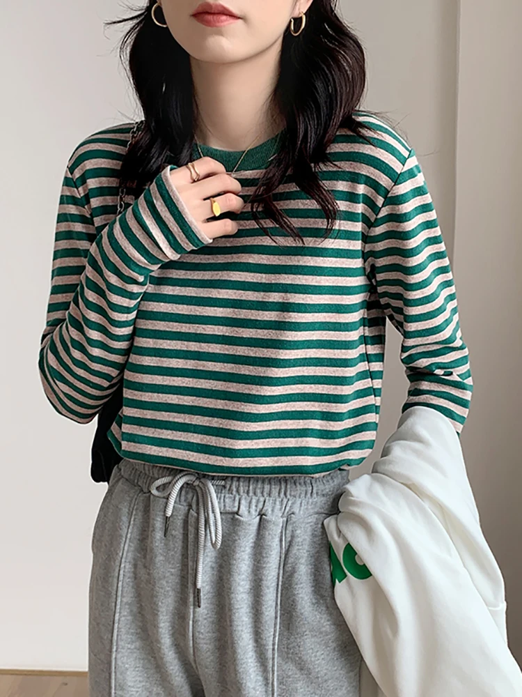 AOSSVIAO 2023 New Women Striped Long Sleeve T-shirts Female Streetwear Autumn Spring Cotton Tops 100% Cotton Tees
AOSSVIAO 2023 New Women Striped Long Sleeve T-shirts Female Streetwear Autumn Spring Cotton Tops 100% Cotton Tees
