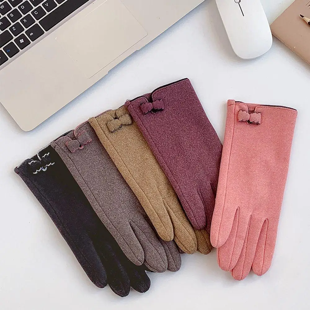 Slim Vintage Windproof Touch Screen Gloves Women Winter Full Finger Hand Warmer Suede Glove Female Young Students Wholesale
Slim Vintage Windproof Touch Screen Gloves Women Winter Full Finger Hand Warmer Suede Glove Female Young Students Wholesale