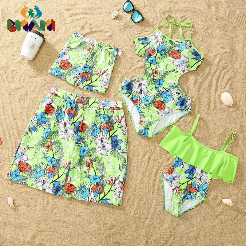 

Leaf Family Matching Swimsuit Boat-Neck Mother Daughter Swimwear Mommy And Me Beach Dress Clothes Outfits Father Son Swim Trunks