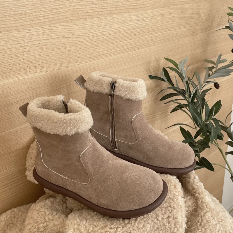 

Модные и удобные зимние ботинки для женщин, новинка 2022, зимние плюшевые Утепленные ботинки с боковой молнией в стиле ретро, теплые меховые ботинки для детей