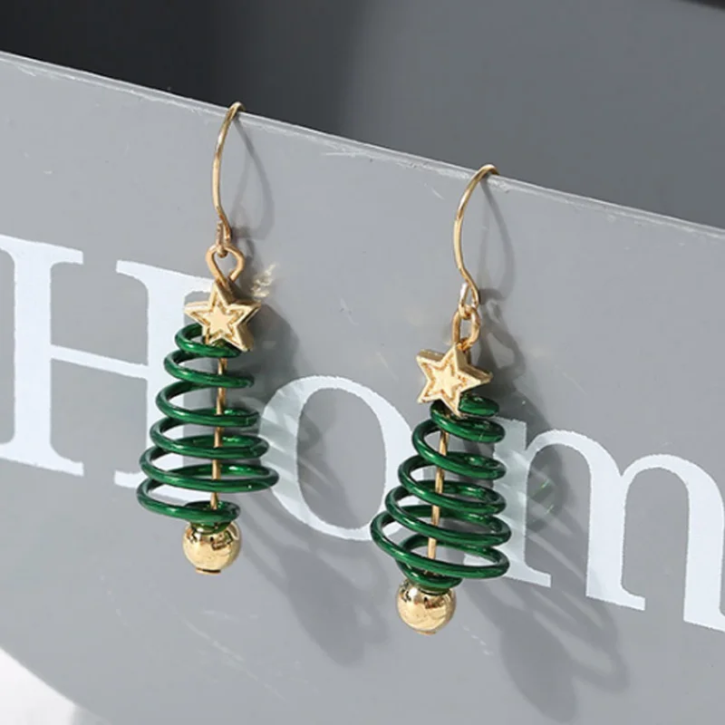 2022 New In Popular Ladies' Creative Star Christmas Tree Earrings European and American Style Simple Temperament Ear Ornaments
2022 New In Popular Ladies' Creative Star Christmas Tree Earrings European and American Style Simple Temperament Ear Ornaments