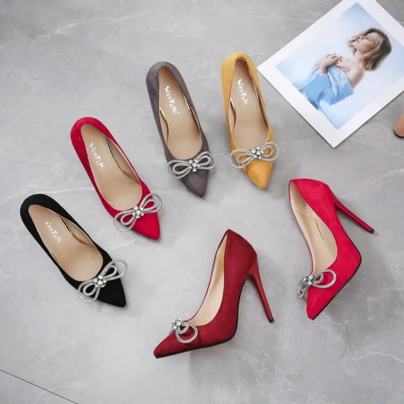 Women's High Heels2022New Ladies SuedeBow ShinyDiamond Inlaid High Heels Outdoor Office Work Shoes Super High Heel Women's Shoes
Women's High Heels2022New Ladies SuedeBow ShinyDiamond Inlaid High Heels Outdoor Office Work Shoes Super High Heel Women's Shoes