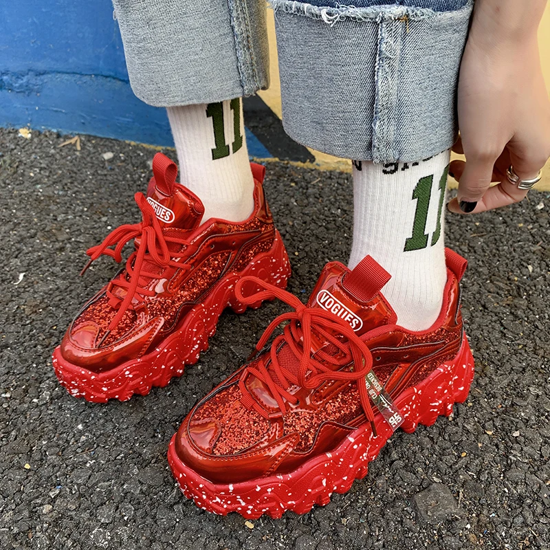 Tennis Shoes For Women 2022 Tenis Feminino Breathable Sneakers red Color Fashion Height Increasing Female Chunky Ladies Shoe
Tennis Shoes For Women 2022 Tenis Feminino Breathable Sneakers red Color Fashion Height Increasing Female Chunky Ladies Shoe