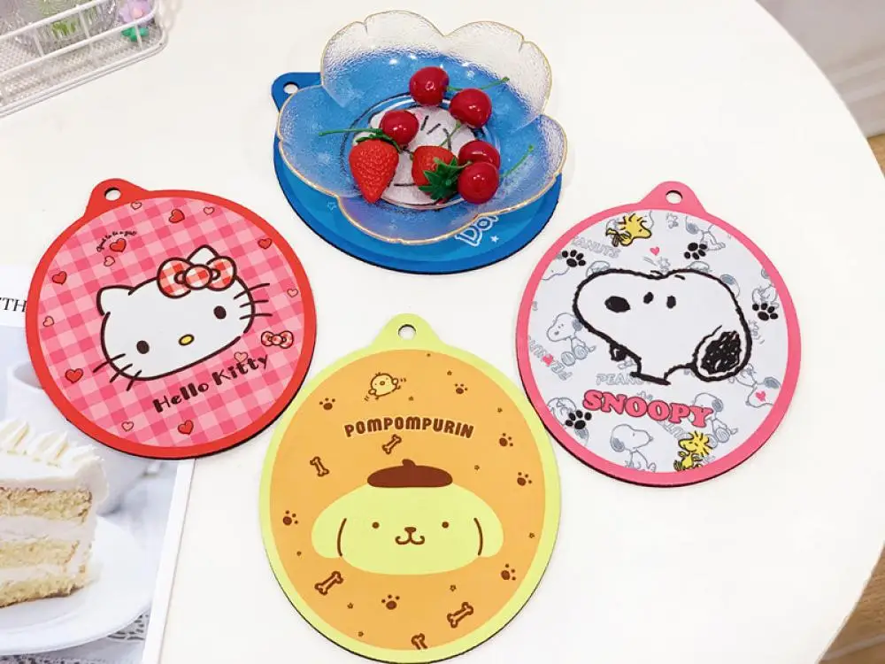 Коврик для стола Kawaii Sanrio с изоляцией Hello Kittys аксессуары милый аниме Противоскользящий бытовой коврик с влагопоглощением для сковороды игру...
Коврик для стола Kawaii Sanrio с изоляцией Hello Kittys аксессуары милый аниме Противоскользящий бытовой коврик с влагопоглощением для сковороды игру...