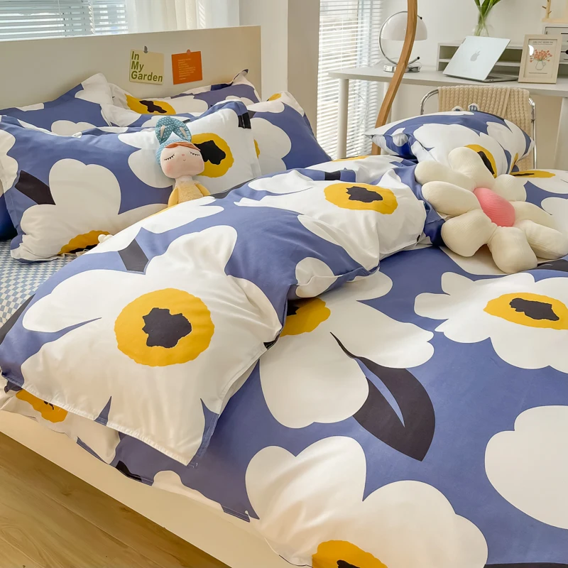 Flower Printed Bed Linen Floral Duvet Cover Pillowcase Fashion Bedding Set Cartoon Bed Sheet Quilt Cover Single Queen King Size
Flower Printed Bed Linen Floral Duvet Cover Pillowcase Fashion Bedding Set Cartoon Bed Sheet Quilt Cover Single Queen King Size