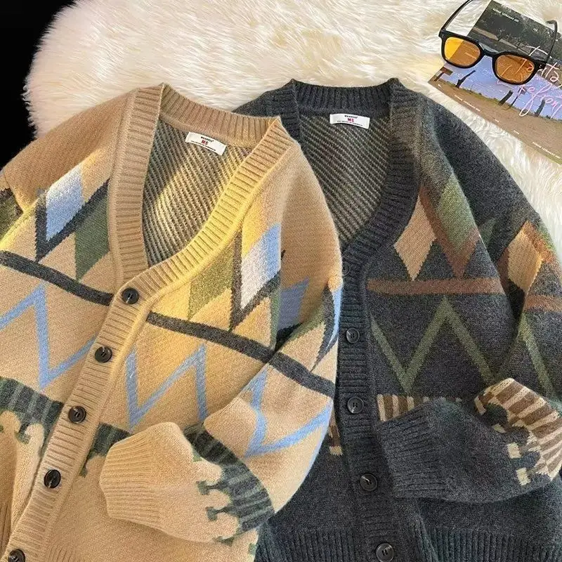 Men and women spring and autumn trend V-neck cardigan casual lazy sweater Korean couple retro personality y2k top harajuku
Men and women spring and autumn trend V-neck cardigan casual lazy sweater Korean couple retro personality y2k top harajuku