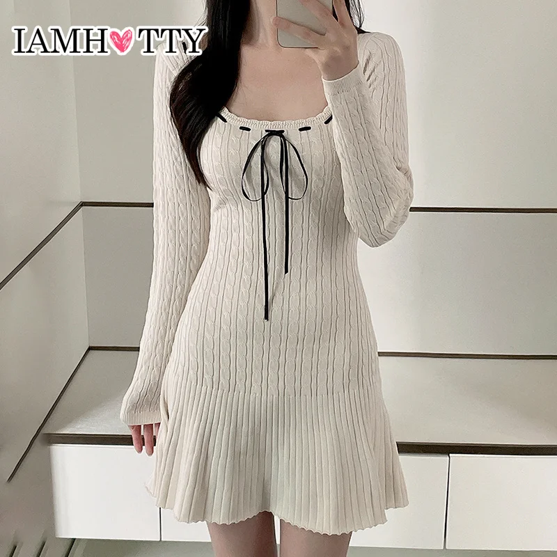 IAMHOTTY Gentle Elegant Twist Knitted A-line Dress White Korean Fashion Slim Basic Dresses Ribbon Tie-up Square Collar Robe 2023
IAMHOTTY Gentle Elegant Twist Knitted A-line Dress White Korean Fashion Slim Basic Dresses Ribbon Tie-up Square Collar Robe 2023